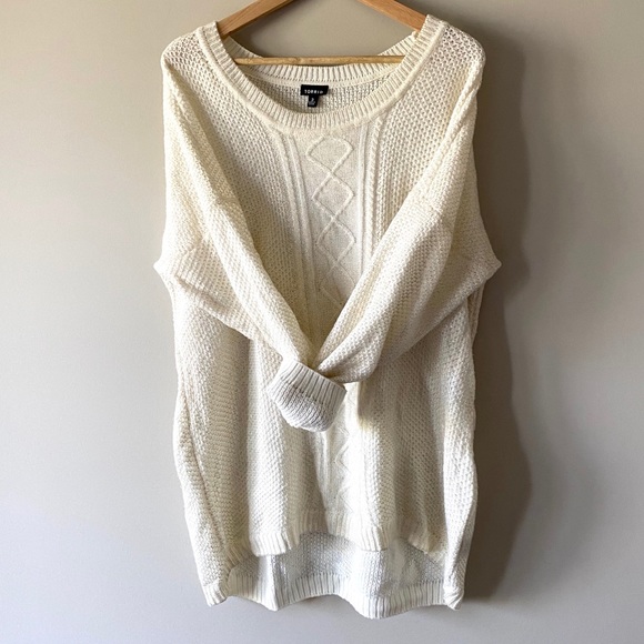 Torrid cream gold fleck 3/4 sleeve sweater size 3
